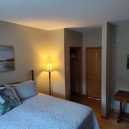Chanterelle Inn & Cottages Baddeck Inlet Exteriér fotografie