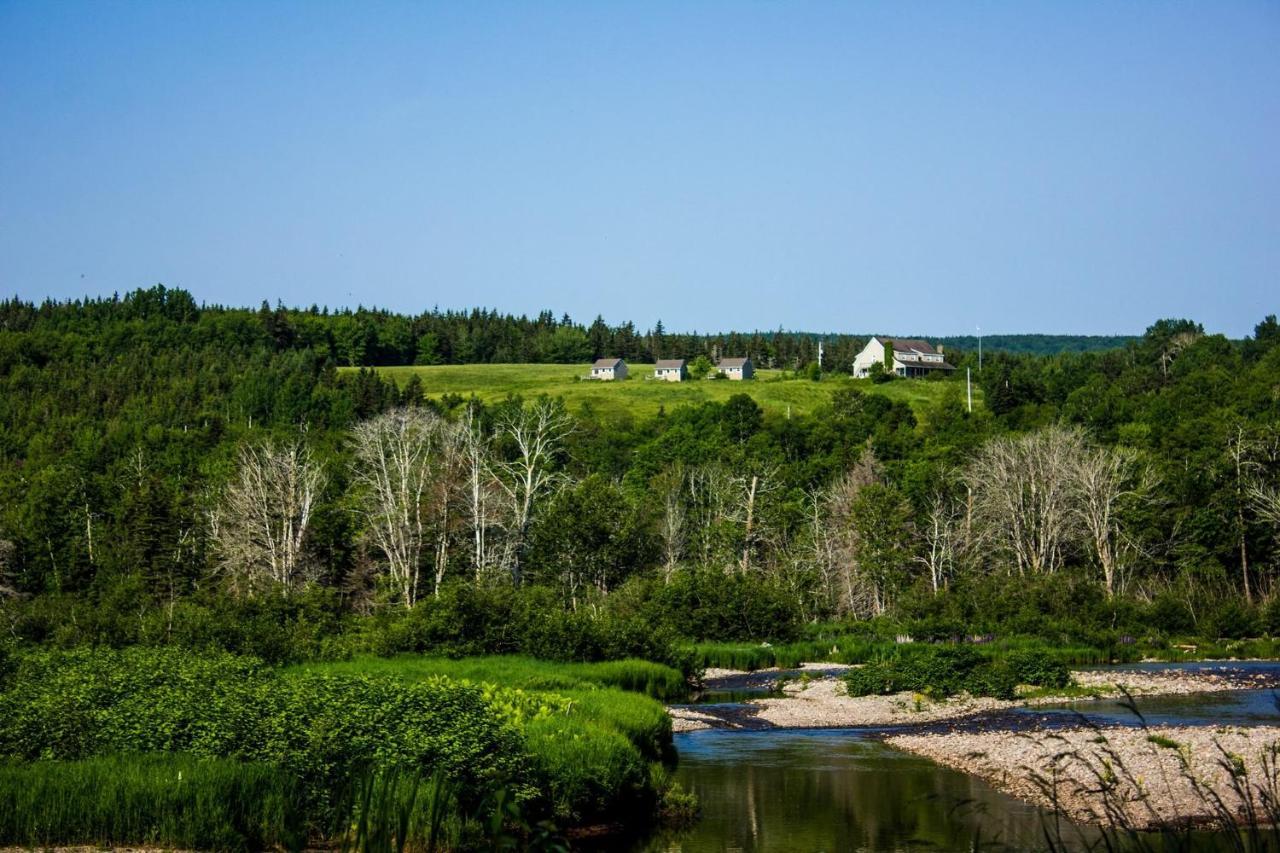 Chanterelle Inn & Cottages Baddeck Inlet Exteriér fotografie