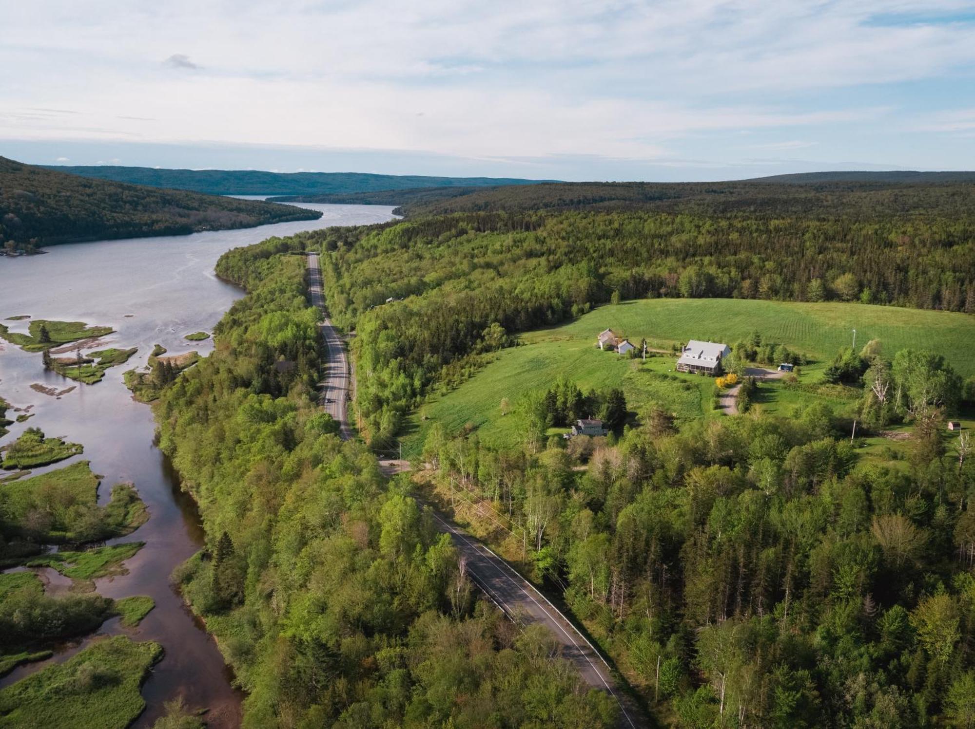 Chanterelle Inn & Cottages Baddeck Inlet Exteriér fotografie