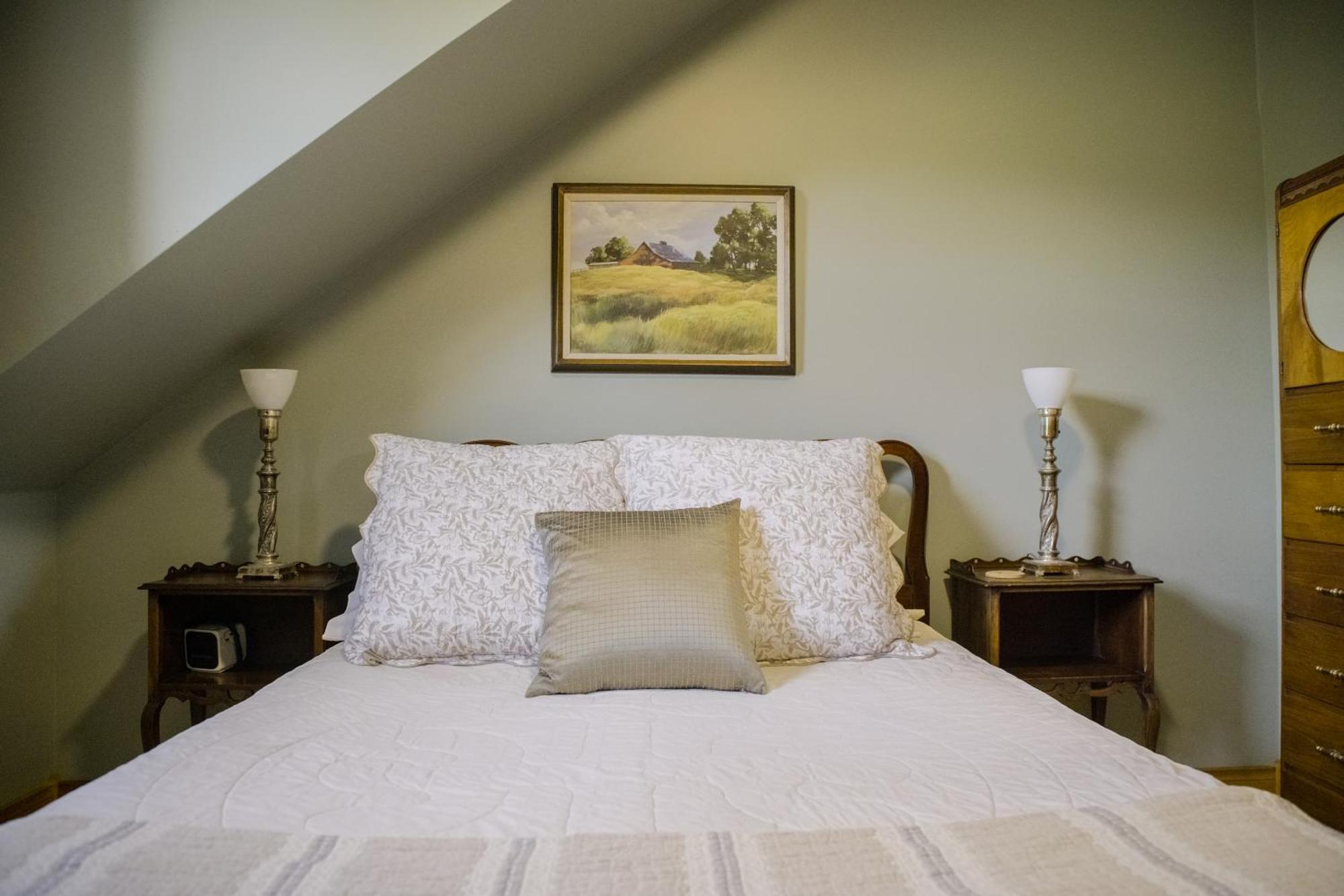 Chanterelle Inn & Cottages Baddeck Inlet Exteriér fotografie